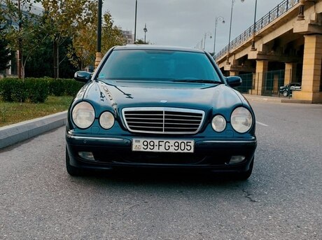Mercedes E 200 2001