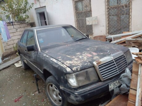 Mercedes E 220 1991