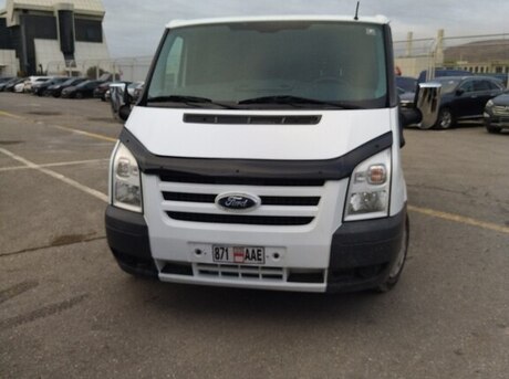 Ford Transit 2011