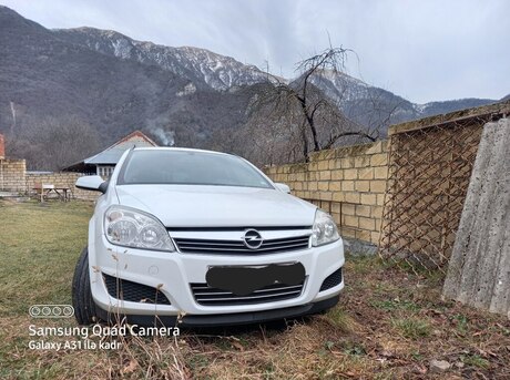 Opel Astra 2009