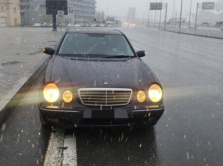 Mercedes E 270 1999