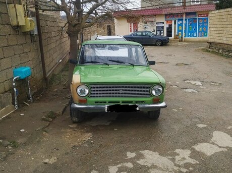 LADA (VAZ) 21011 1980