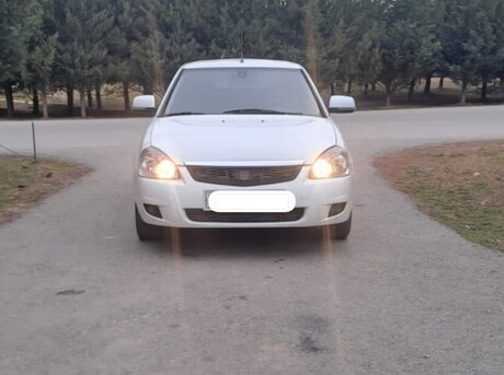 LADA (VAZ) Priora 2015