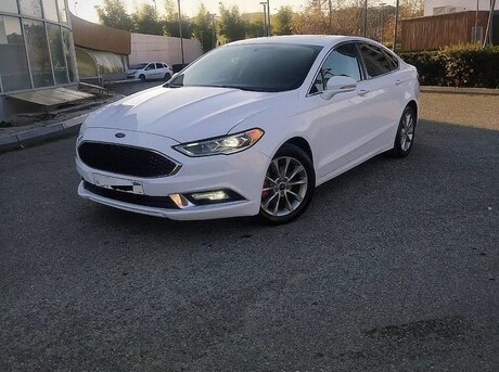 Ford Fusion 2017