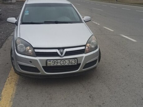 Opel Astra 2004