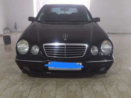 Mercedes E 270 2000