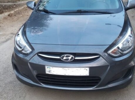 Hyundai Accent 2015