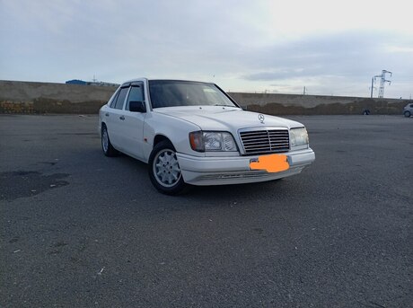 Mercedes E 220 1993