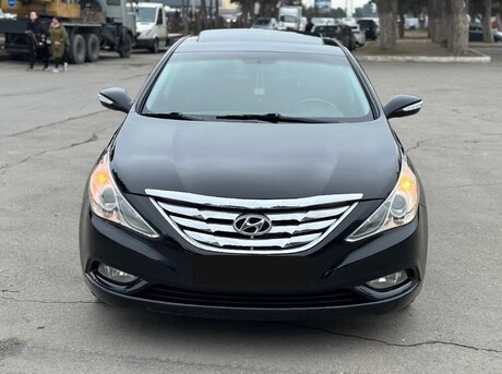 Hyundai Sonata 2010