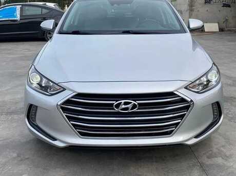 Hyundai Elantra 2016