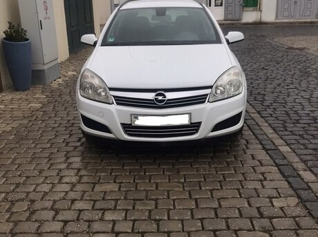 Opel Astra 2008