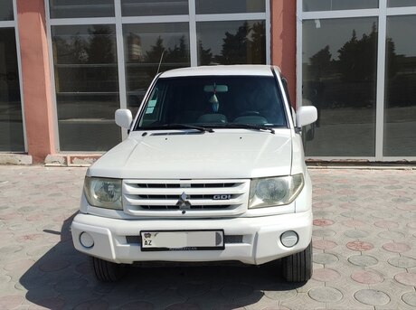 Mitsubishi Pajero Mini 1999