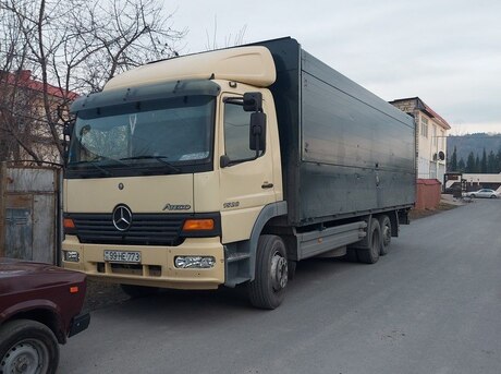 Mercedes Atego 1528 2004