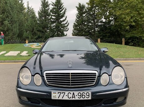 Mercedes E 270 2003