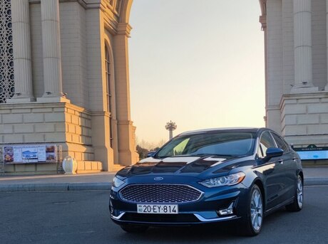 Ford Fusion 2019