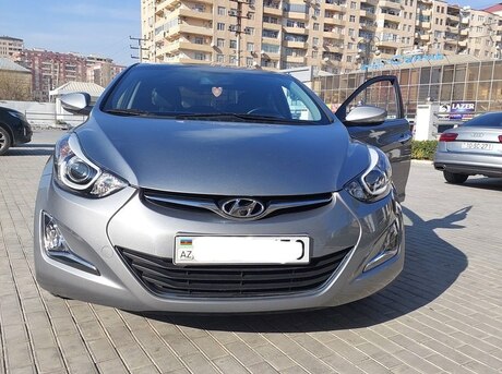 Hyundai Elantra 2015