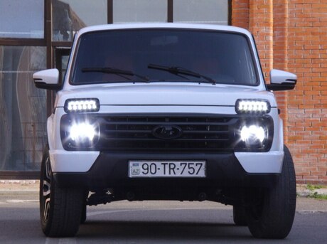 LADA (VAZ) Niva 2013