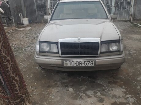 Mercedes E 200 1990