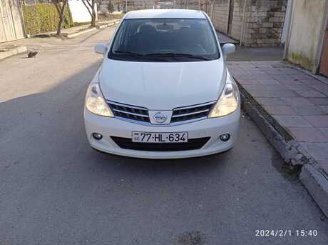 Nissan Tiida 2012