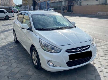 Hyundai Accent 2014