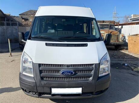 Ford Transit 2012
