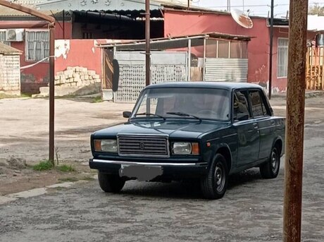 LADA (VAZ) 2107 2005