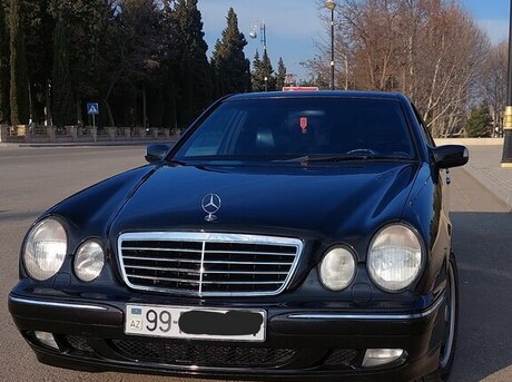 Mercedes E 240 2000