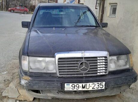 Mercedes E 230 1986