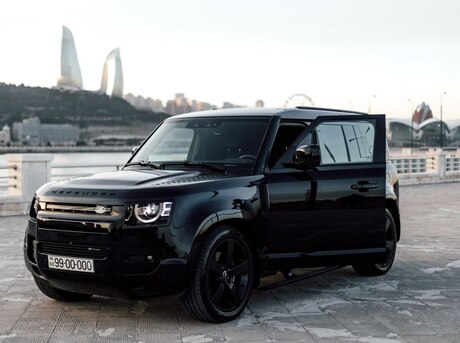 Land Rover Defender 2021
