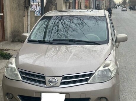 Nissan Tiida 2008