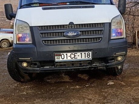 Ford Transit 2011