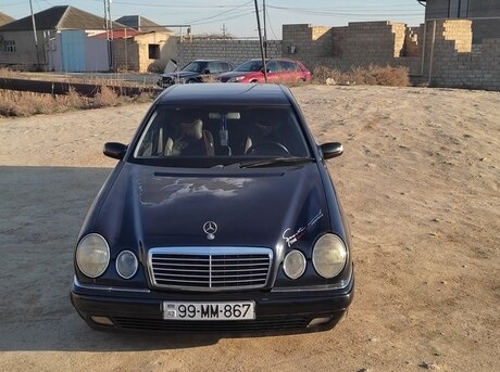 Mercedes E 240 1999