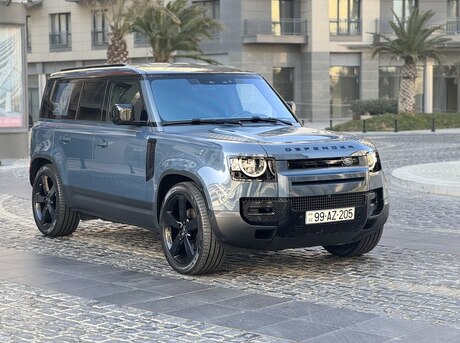 Land Rover Defender 2021