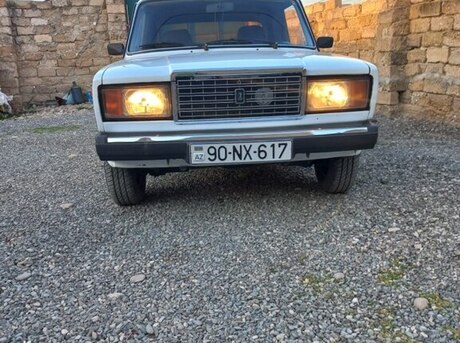 LADA (VAZ) 2107 2011