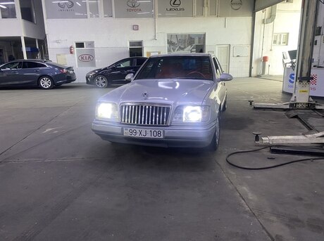 Mercedes E 220 1994