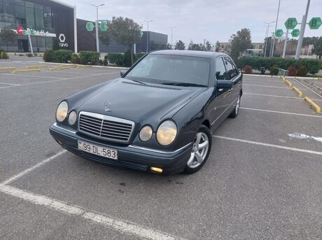 Mercedes E 220 1998
