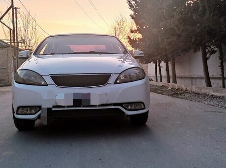Daewoo Gentra 2014