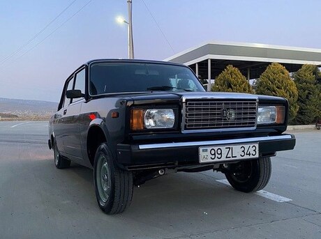 LADA (VAZ) 2107 2010