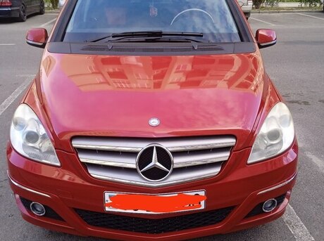 Mercedes B 180 2010