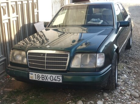 Mercedes E 220 1995