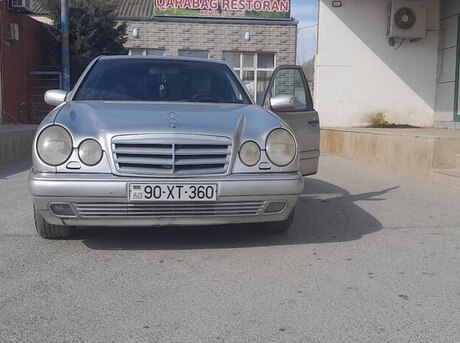 Mercedes E 240 1998