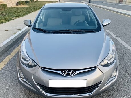 Hyundai Elantra 2015