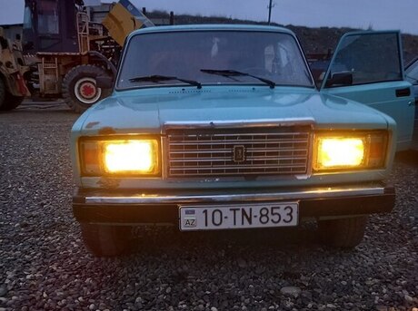 LADA (VAZ) 2107 2000