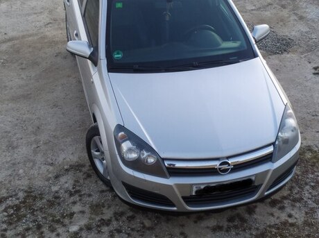 Opel Astra 2006
