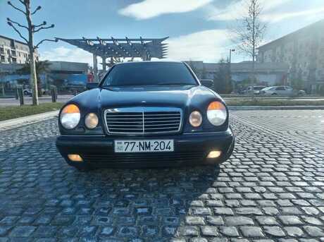Mercedes E 240 1999