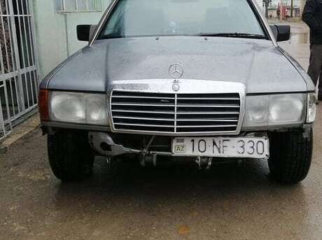 Mercedes 190 1992