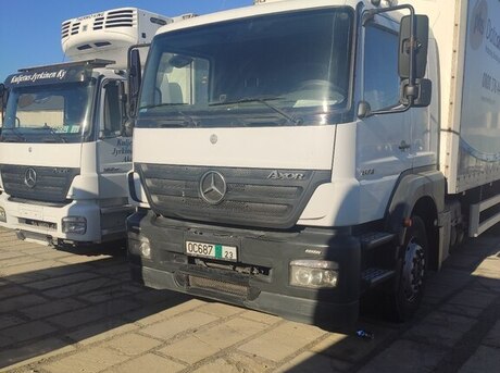 Mercedes Axor 1833 2006