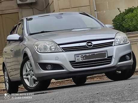 Opel Astra 2008