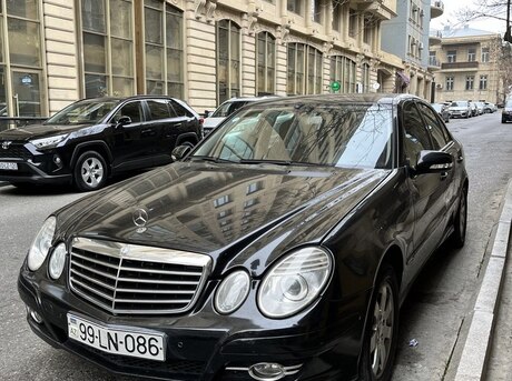 Mercedes E 200 2007