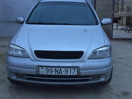 Opel Astra 2000